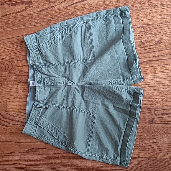 GAP Pants - GAP Chino Shorts
